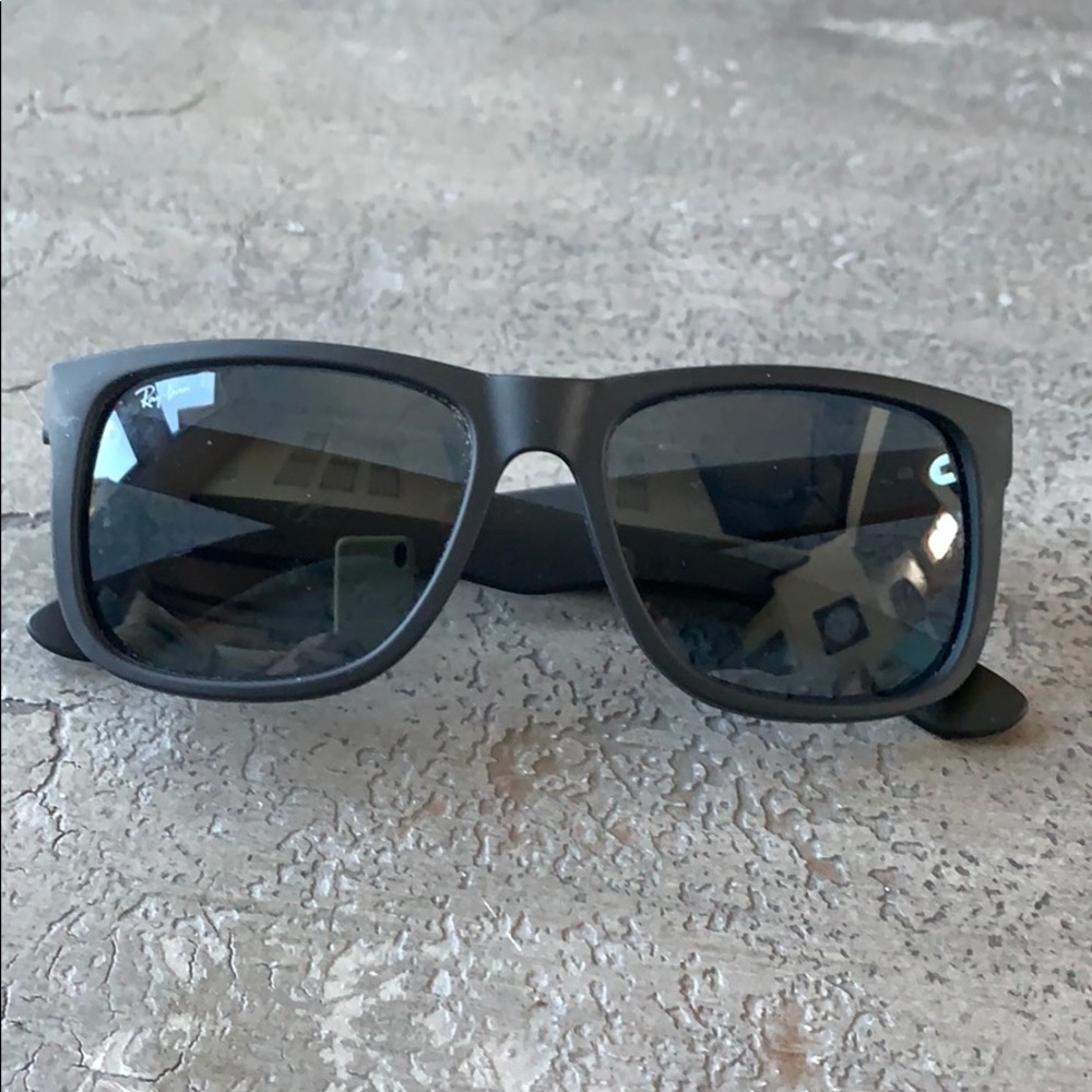 Men’s ray bans
